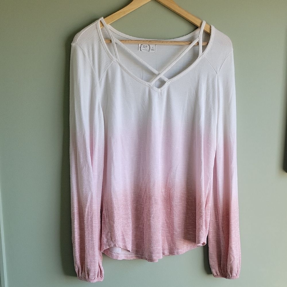 Maurices Boho Chic White and Pink Gradient Obre Long Sleeve Y2K Lounge Size M